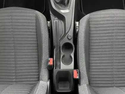 Photo 30 Peugeot 208  PureTech 100 S&S BVM6