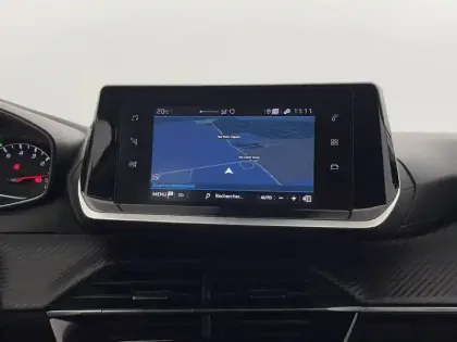 Photo 19 Peugeot 208  PureTech 100 S&S BVM6