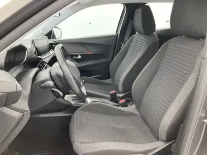 Photo 23 Peugeot 2008  BlueHDi 110 S&S BVM6