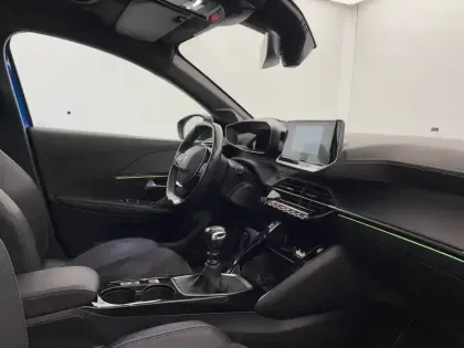 Photo 26 Peugeot 208  PureTech 100 S&S BVM6