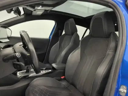 Photo 13 Peugeot 208  PureTech 100 S&S BVM6