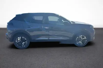 Photo 6 Peugeot 2008  PureTech 130 S&S EAT8