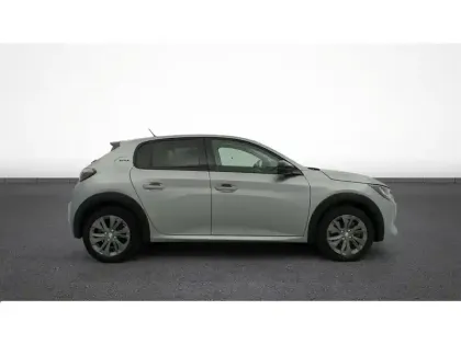 Photo 9 Peugeot 208  Electrique 50 kWh 136ch