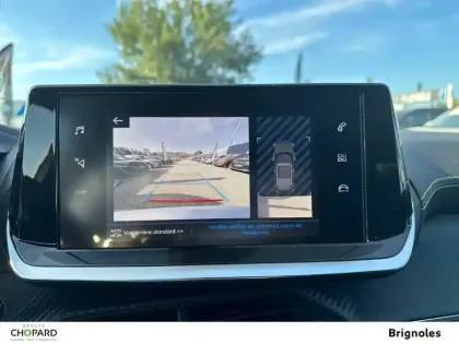 Photo 13 Peugeot 2008  PureTech 130 S&S BVM6
