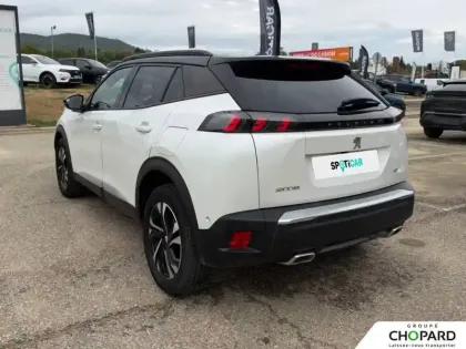 Photo 31 Peugeot 2008  PureTech 130 S&S BVM6