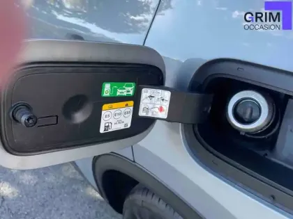 Photo 19 Ford Kuga  2.5 Duratec 180 ch FlexiFuel FHEV E85 Powershift