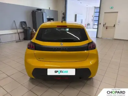 Photo 29 Peugeot 208  PureTech 75 S&S BVM5