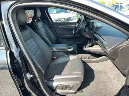 Photo 31 Renault Megane  E-Tech EV60 220 ch super charge