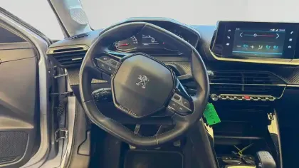 Photo 12 Peugeot 208  PureTech 75 S&S BVM5