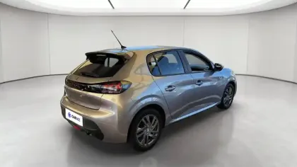 Photo 6 Peugeot 208  PureTech 75 S&S BVM5