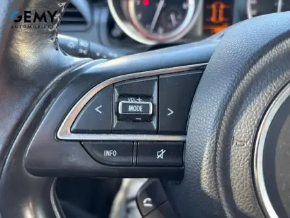 Photo 16 Suzuki Swift  1.2 Dualjet Hybrid Allgrip
