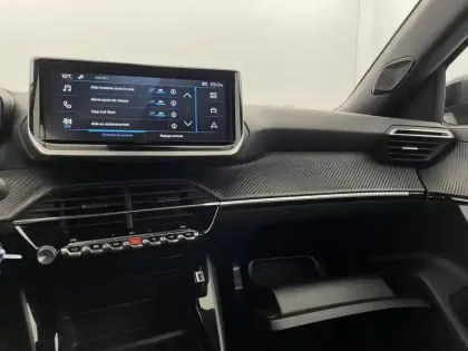 Photo 24 Peugeot 2008  PureTech 100 S&S BVM6
