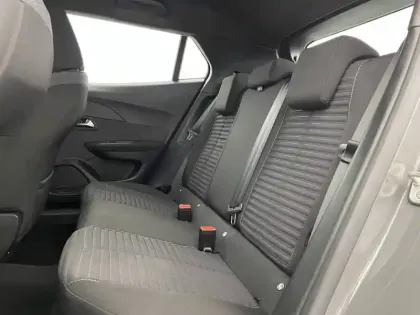 Photo 14 Peugeot 2008  PureTech 100 S&S BVM6