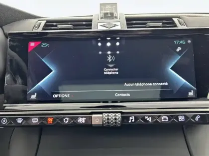 Photo 26 DS DS 7 DS7 Crossback Hybride E-Tense 300 EAT8 4x4
