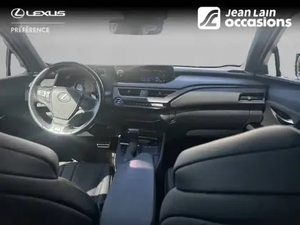 Photo 17 Lexus UX  250h 2WD