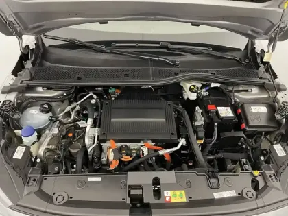 Photo 20 Peugeot 208  Electrique 50 kWh 136ch