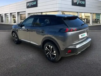 Photo 6 Peugeot 2008  PureTech 130 S&S BVM6
