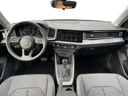 Photo 7 Audi A1 25 TFSI 95 ch S tronic 7 Design