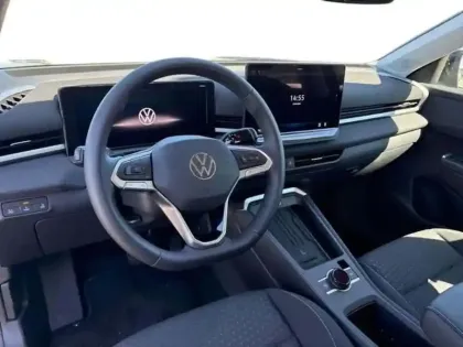 Photo 8 Volkswagen T-roc FL NOUVEAU NF 1.5 ETSI HYBRID 116CH D