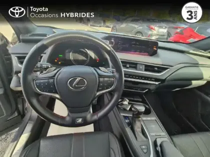 Photo 8 Lexus UX  250h 4WD F SPORT
