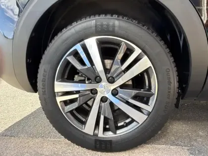 Photo 8 Peugeot 5008  1.5 BlueHDi 130ch S&S Allure Pack EAT8