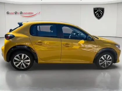 Photo 6 Peugeot 208  e- 136ch Like