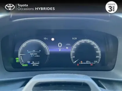 Photo 13 Toyota C-HR  2.0 Hybride Rechargeable 225ch Graphic MY26