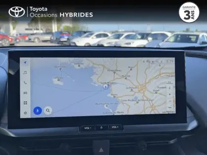 Photo 14 Toyota C-HR  2.0 Hybride Rechargeable 225ch Graphic MY26