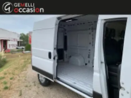 Photo 5 Fiat Ducato  Fg 3.5 MH2 47 kWh 122ch Evoluzione