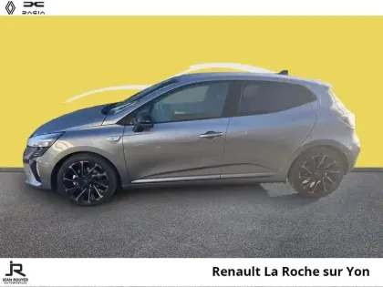 Photo 9 Renault Clio  1.6 E-Tech 145ch full hybrid esprit Alpine - 24
