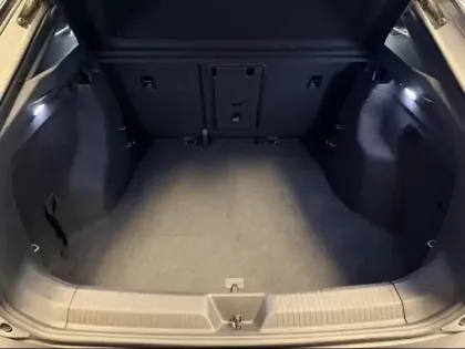 Photo 5 Volkswagen ID.5  204ch Pro Performance 77 kWh