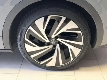 Photo 9 Volkswagen ID.5  204ch Pro Performance 77 kWh