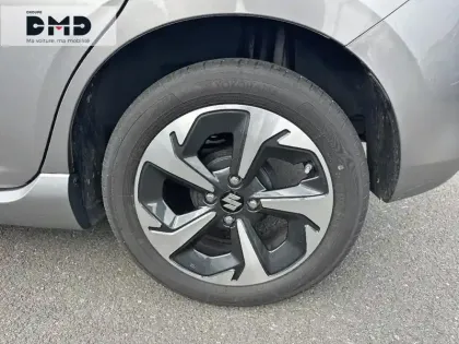 Photo 12 Suzuki Swift  1.2 Hybrid 83ch Pack