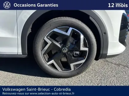 Photo 13 Volkswagen T-roc  1.5 eTSI 150ch R-Line DSG7