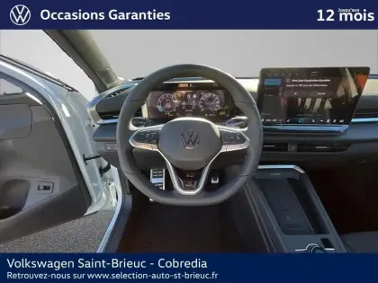Photo 8 Volkswagen T-roc  1.5 eTSI 150ch R-Line DSG7