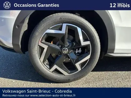 Photo 14 Volkswagen T-roc  1.5 eTSI 150ch R-Line DSG7