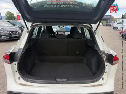 Photo 13 Nissan Qashqai  1.3 Mild Hybrid 140ch Business Edition