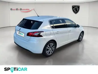 Photo 5 Peugeot 308  1.2 PureTech 110ch E6.3 S&S Allure