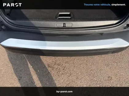 Photo 27 Peugeot 2008 PureTech 100 S&S BVM6 Allure Pack