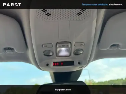 Photo 14 Peugeot 2008 PureTech 100 S&S BVM6 Allure Pack