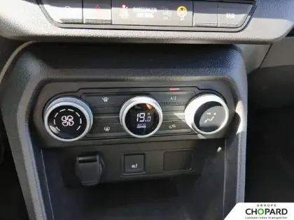 Photo 13 Dacia Jogger  Hybrid 140 7 places
