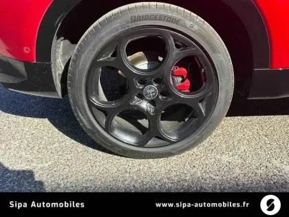 Photo 10 Alfa Romeo Tonale  1.3 Ibrida Plug-In 270 ch AT6 e-Q4