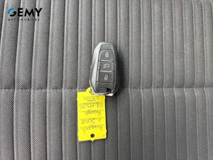 Photo 19 Peugeot 2008  Electrique 136 ch