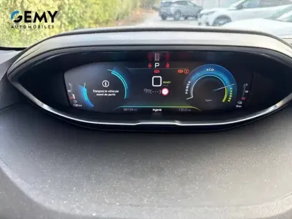 Photo 11 Peugeot 3008  Hybrid 225 e-EAT8