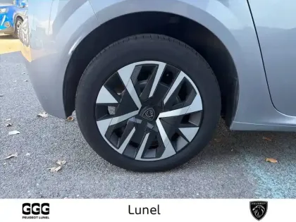 Photo 13 Peugeot 208  PureTech 100 S&S BVM6