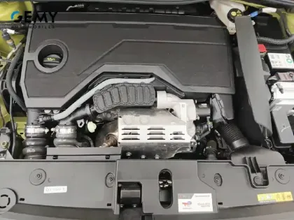 Photo 11 Peugeot 208  Hybrid 100 e-DCS6