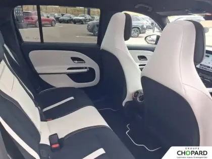 Photo 19 Mercedes GLB  200