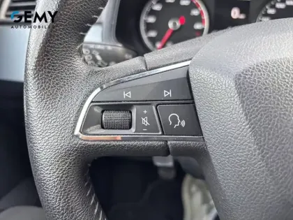 Photo 17 Seat Arona  1.0 EcoTSI 95 ch Start/Stop BVM5