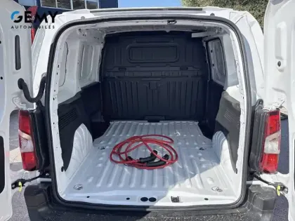 Photo 5 Peugeot Partner E- FOURGON M 800 KG 136 CH BATTERIE 54 KWH