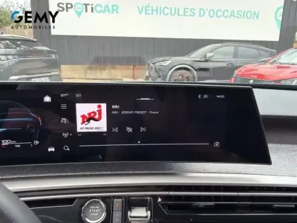 Photo 12 Peugeot 5008  Hybrid 145 ch e-DCS6